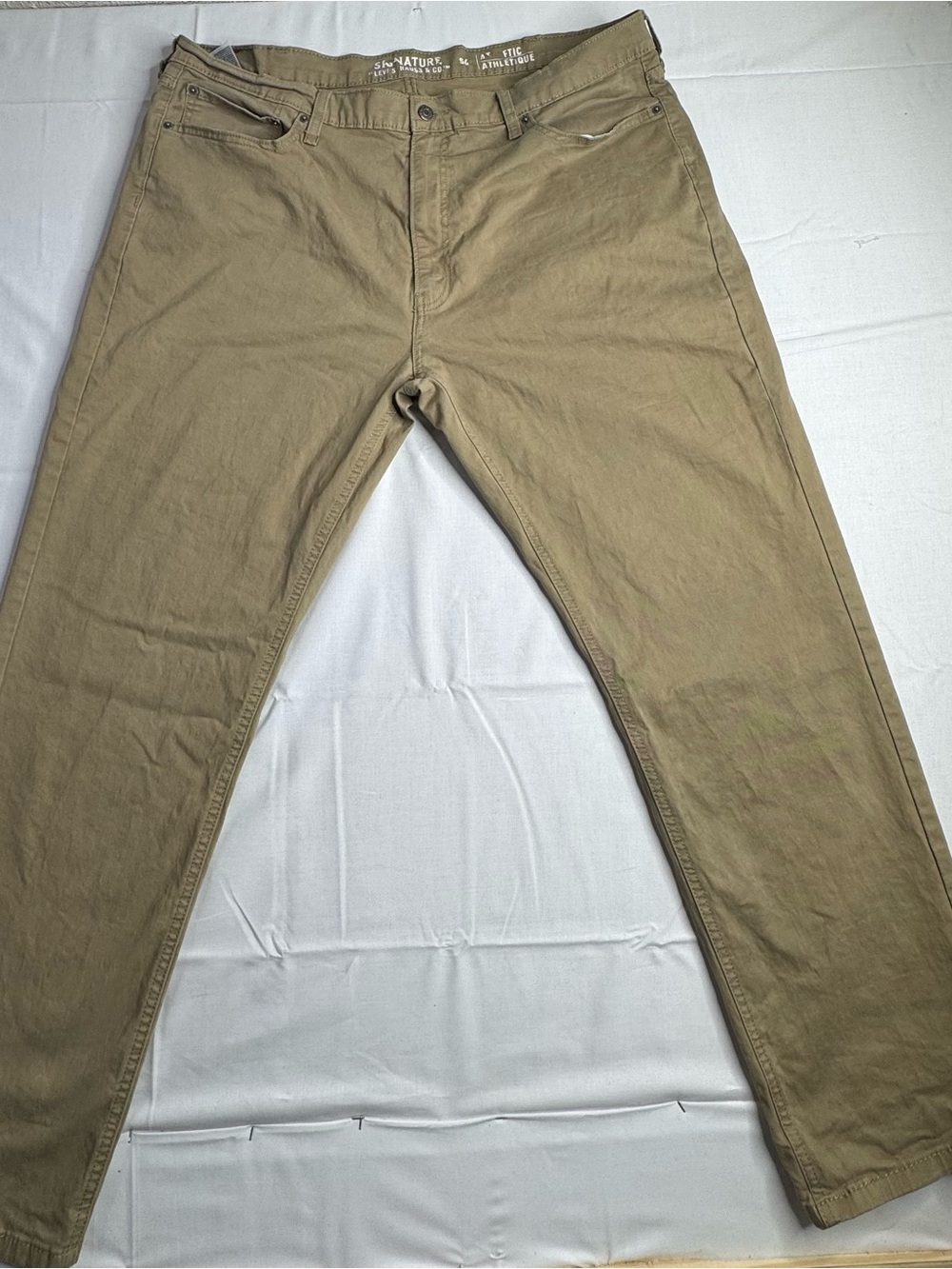 Signature by Levi Strauss Men's Tan Straight-Leg Chinos